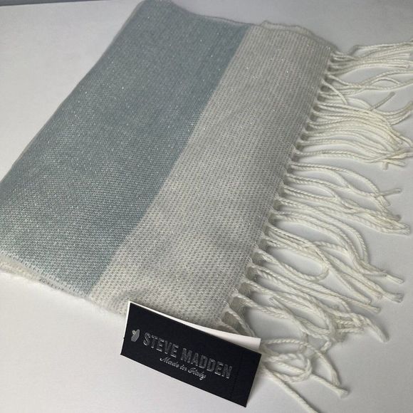 Steve Madden Muffler Scarf Lurex Striped Blue Grey Shimmer‎ Fringe Italy NWT - Picture 2 of 4